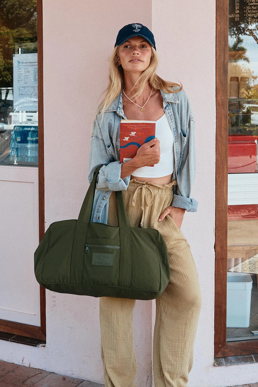 Weekender Keep It Light Olive