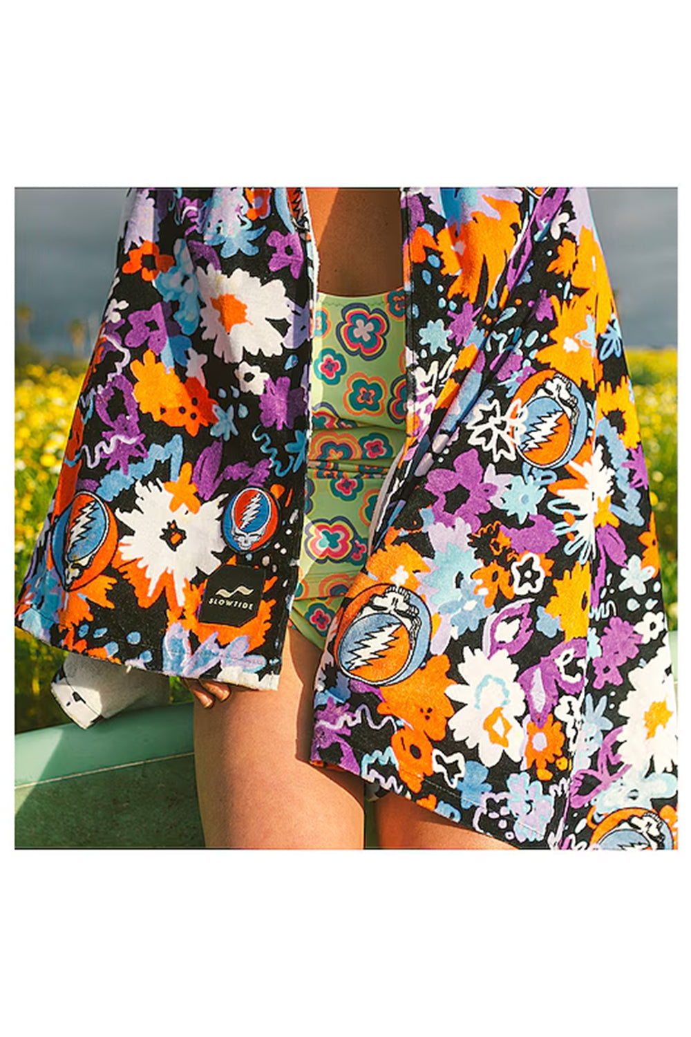 Beach Towel Dead Flowers
