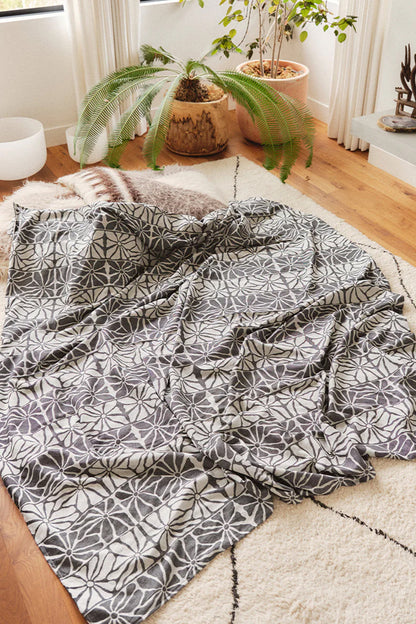 XL Throw Blanket Ciao Zen